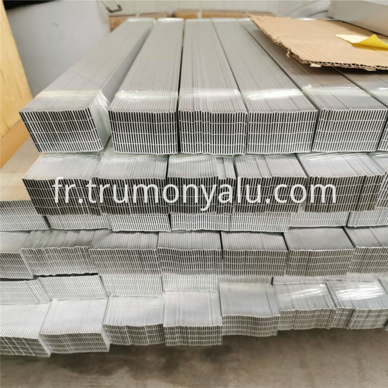 Aluminum Channel Tube0030